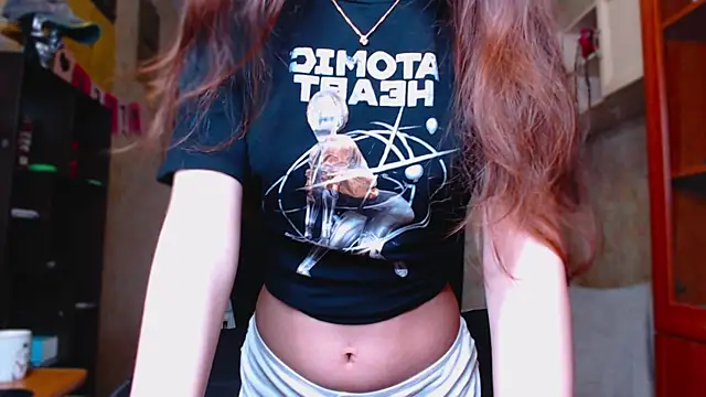 litle owl online show from 09-19-25, 07:29