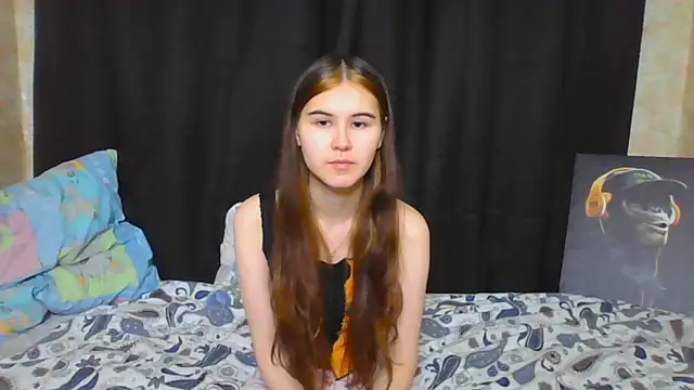 litle owl online show from 09-26-25, 04:47