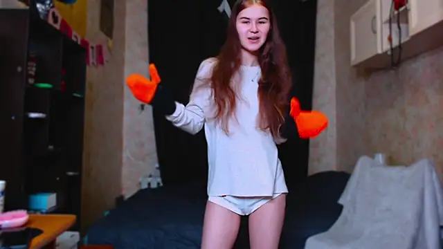 litle owl online show from 09-20-25, 07:30