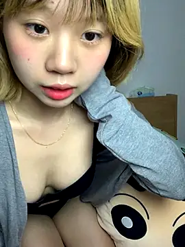 zhaomosheng125216 online show from 10-24-25, 12:53