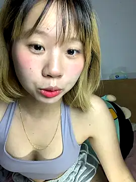 zhaomosheng125216 online show from 10-26-25, 10:43