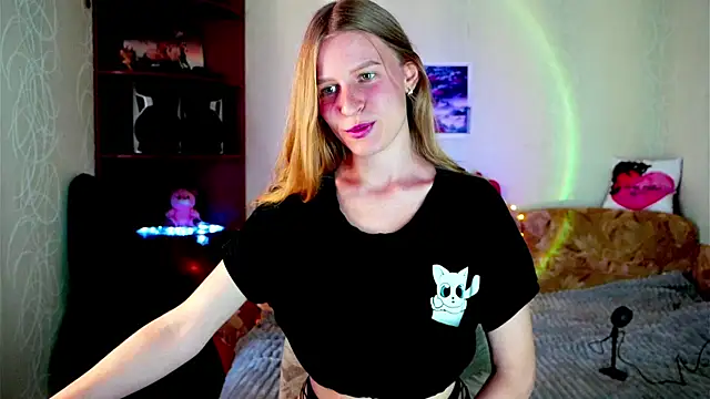 Snapshot of Luntryy chatting on 09-24-25, 08:54 Luntryy online show from 09-24-25, 08:54