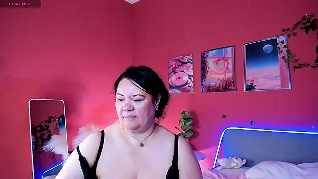 Snapshot of sandra_jackson chatting on 05-15-26, 02:42 sandra jackson online show from 05-15-26, 02:42