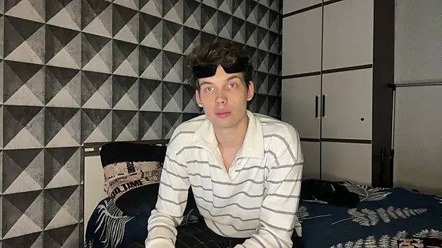 merycouple online show from 04-20-26, 10:00