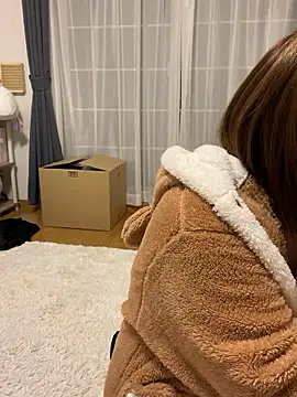 h415a812 online show from 10-24-25, 03:00