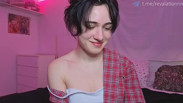 Snapshot of revalation_ chatting on 02-22-26, 12:29 revalation online show from 02-22-26, 12:29