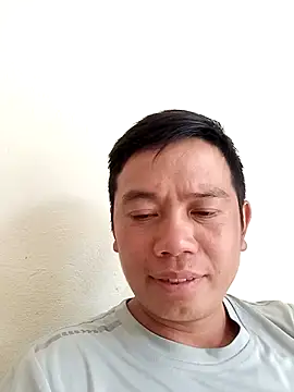 DungLuongg online show from 10-27-25, 03:51