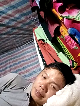 DungLuongg online show from 05-08-26, 02:10