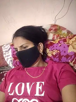 Snapshot of poojam93 chatting on 05-11-26, 03:07 poojam93 online show from 05-11-26, 03:07