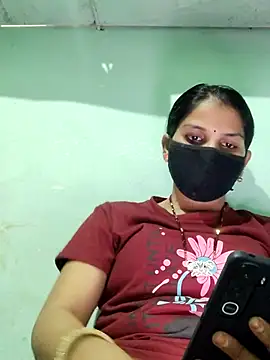 Snapshot of poojam93 chatting on 09-20-25, 02:55 poojam93 online show from 09-20-25, 02:55