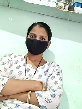 Snapshot of poojam93 chatting on 09-19-25, 01:53 poojam93 online show from 09-19-25, 01:53