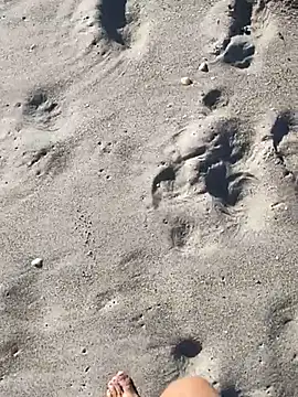 sarahkat86 online show from 11-09-25, 01:37