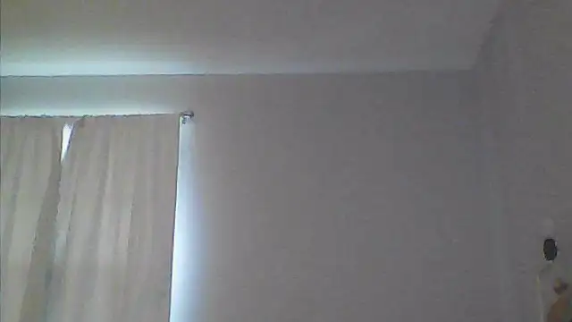 Snapshot of sarahkat86 chatting on 05-01-26, 09:31 sarahkat86 online show from 05-01-26, 09:31