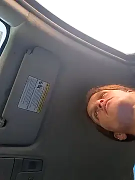 sarahkat86 online show from 02-11-26, 11:04