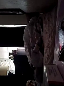 sarahkat86 online show from 01-17-26, 01:37