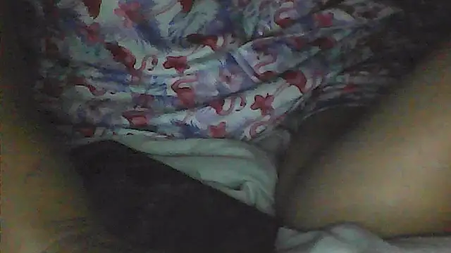 sarahkat86 online show from 04-08-26, 11:28