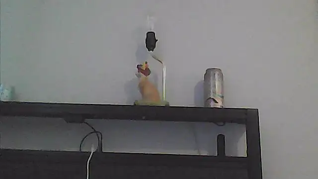 Snapshot of sarahkat86 chatting on 06-05-26, 10:15 sarahkat86 online show from 06-05-26, 10:15