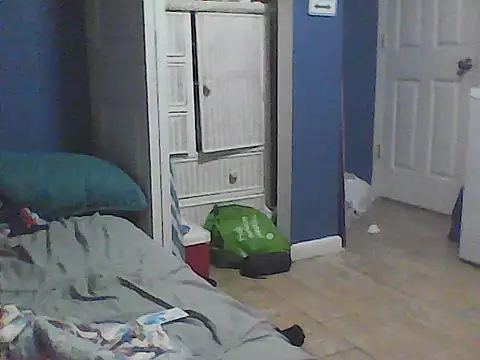 sarahkat86 online show from 10-11-25, 04:19