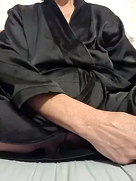 lucamila2903 online show from 10-31-25, 10:05