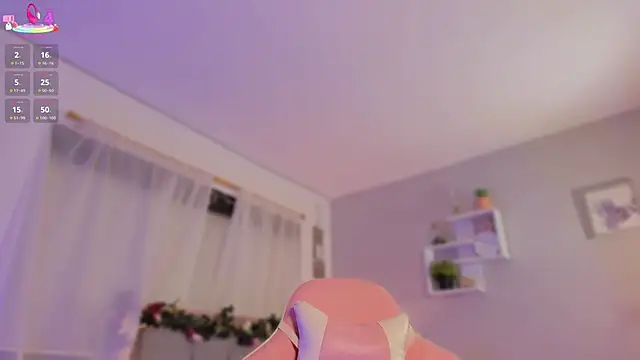 Snapshot of caro_sanchezz chatting on 10-03-25, 11:45 caro sanchezz online show from 10-03-25, 11:45