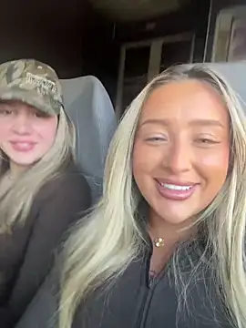 Laceyvipx online show from 04-08-26, 01:12