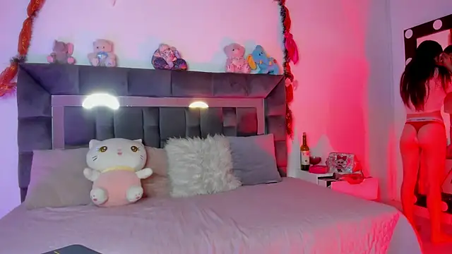 Snapshot of Jade_rey_ chatting on 01-08-26, 03:23 Jade rey online show from 01-08-26, 03:23