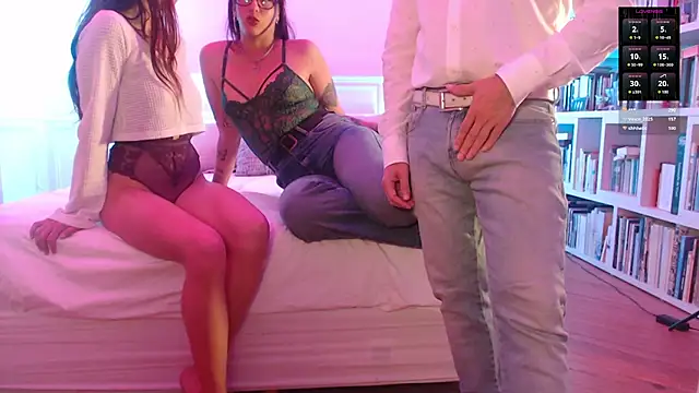 friendswithben33 online show from 04-10-26, 11:12