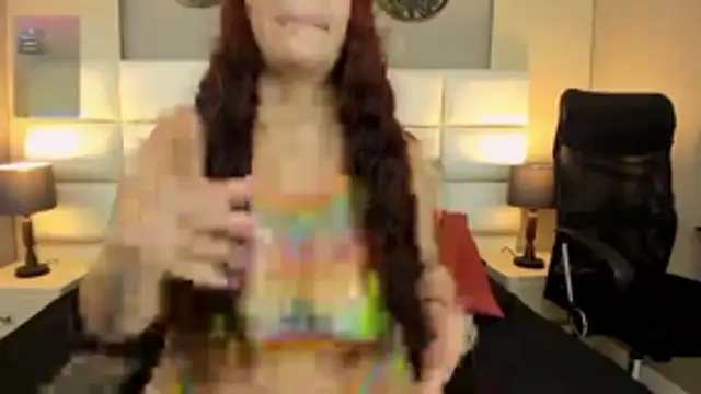 SuzzieSweet online show from 02-25-26, 08:30