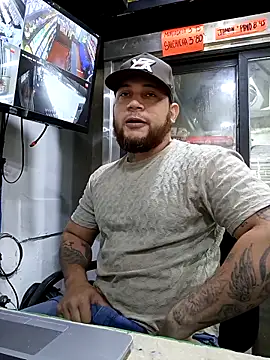 Catire10  online show from 11-12-25, 01:37