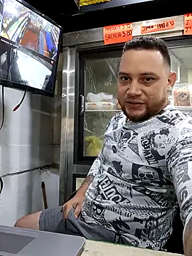 Catire10  online show from 11-14-25, 03:26