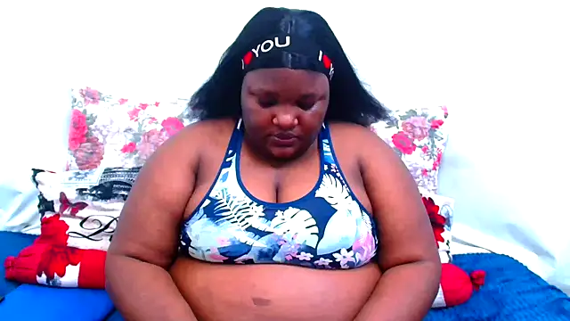 ChubbyBoobsxxx online show from 10-29-25, 05:50