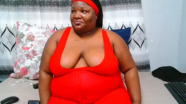 ChubbyBoobsxxx online show from 03-12-26, 06:28