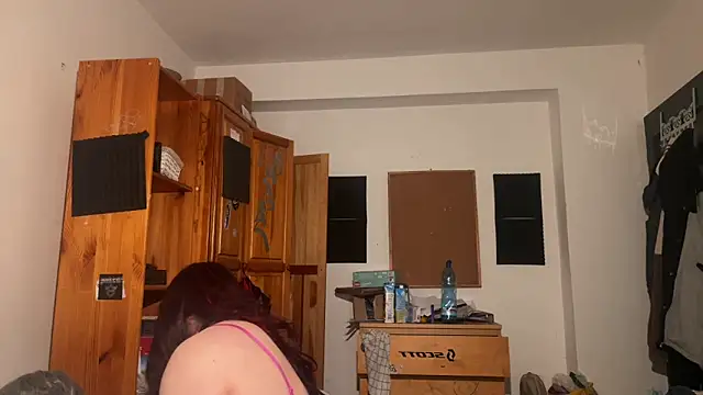 emilydee666 online show from 11-17-25, 10:03