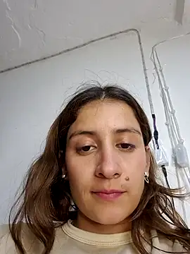 aytanna torrez online show from 11-05-25, 06:11