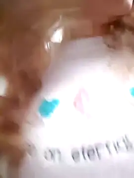 aytanna torrez online show from 11-25-25, 12:38