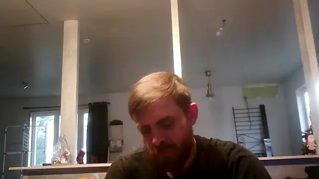 Bikerhot883hd online show from 12-15-25, 07:36