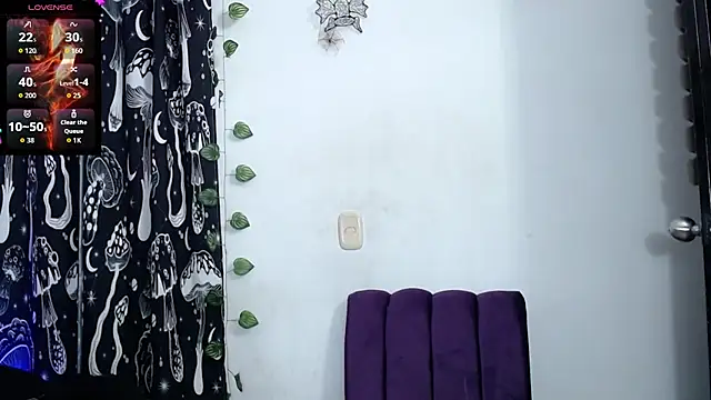 mayaREDdoll online show from 07-02-26, 04:40
