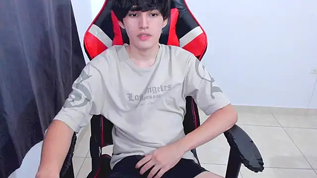 eren 188 online show from 10-31-25, 07:21