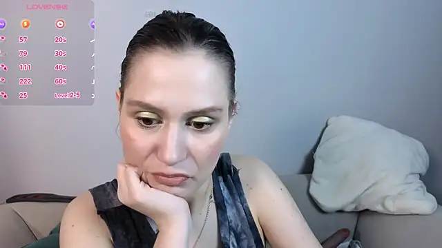 Snapshot of worsh1p_me chatting on 03-11-26, 02:22 worsh1p me online show from 03-11-26, 02:22
