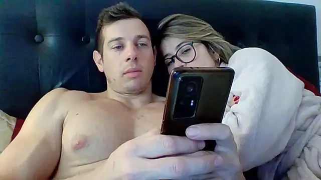 luca23millo90 online show from 09-25-25, 03:23