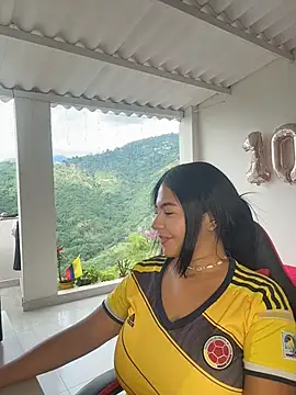 samanthahut1 online show from 06-01-26, 09:14