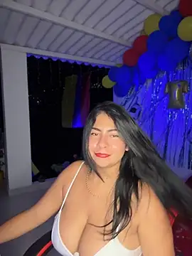 samanthahut1 online show from 06-11-26, 12:32