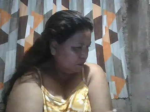 Snapshot of xxbernxxx chatting on 05-20-26, 02:14 xxbernxxx online show from 05-20-26, 02:14