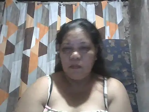 Snapshot of xxbernxxx chatting on 05-23-26, 12:04 xxbernxxx online show from 05-23-26, 12:04