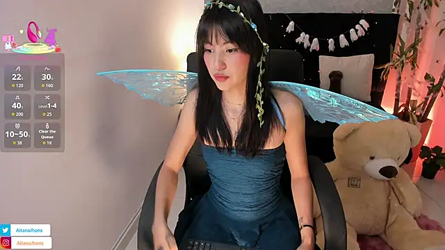 Snapshot of Aitana_Jhons chatting on 10-02-25, 12:19 Aitana Jhons online show from 10-02-25, 12:19