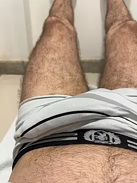 XUCRUTES42 online show from 01-14-26, 12:03