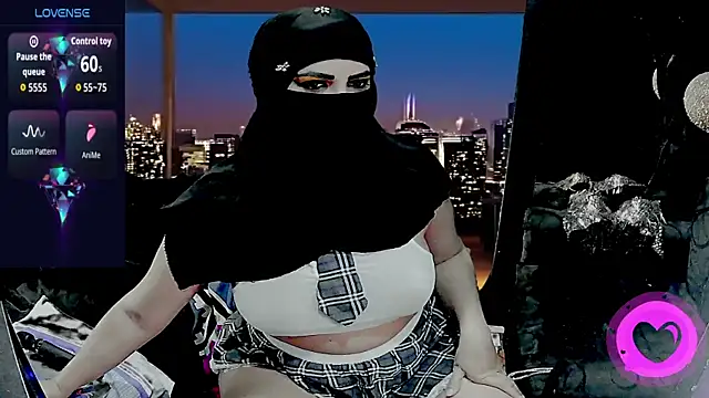 SultanaLayla online show from 11-12-25, 08:01