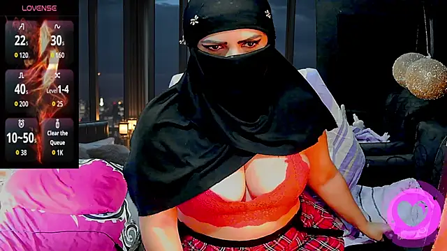 SultanaLayla online show from 02-07-26, 06:49