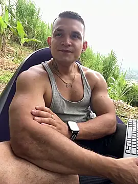 Marco Vega online show from 10-10-25, 05:14