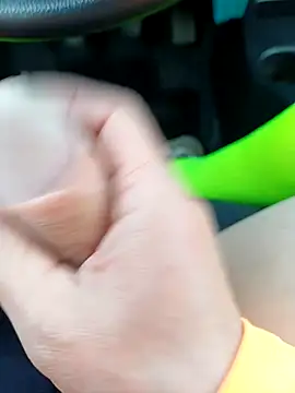 Snapshot of Micki2 chatting on 03-08-26, 01:25 Micki2 online show from 03-08-26, 01:25